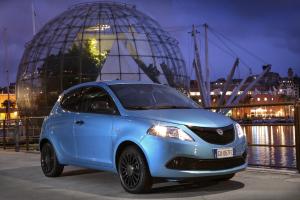 Lancia Ypsilon Hybrid EcoChic Maryne 2020 года 
